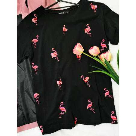 Tricou negru din vascoza cu strasuri Flamingo